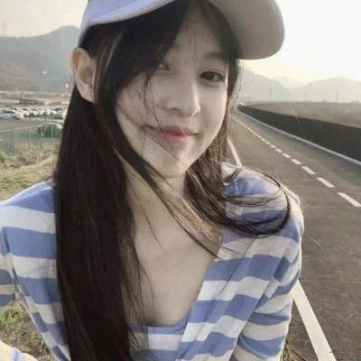深蓝与月光
